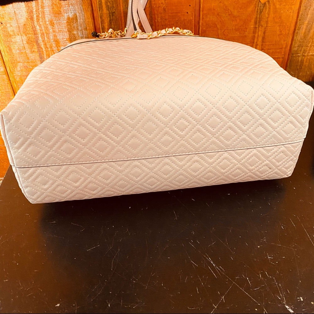 Tory Burch Fleming Triple Compartment Shoulder Bag - Picture 4 of 8